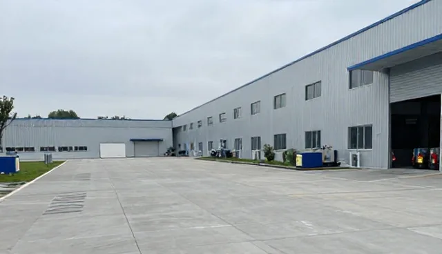 外墙清洗套餐实施中的选型关注点与维护建议